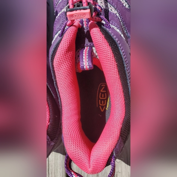 Keen Womens Hiking Shoes Size 5 - Picture 4 of 5